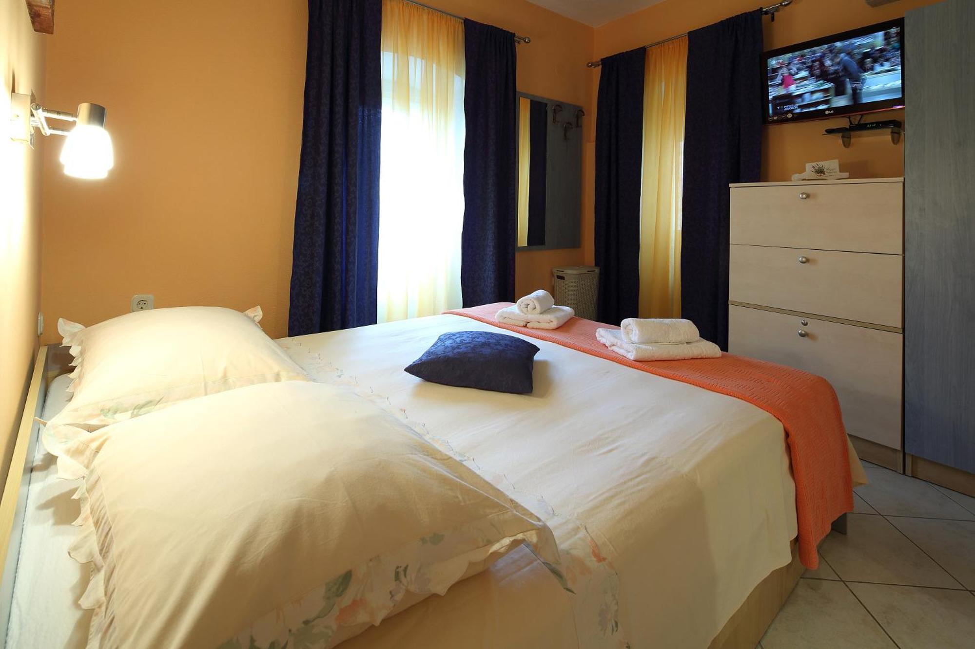 La Familia Apartments Makarska Szoba fotó
