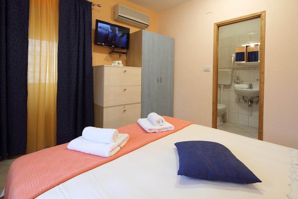 La Familia Apartments Makarska Kültér fotó